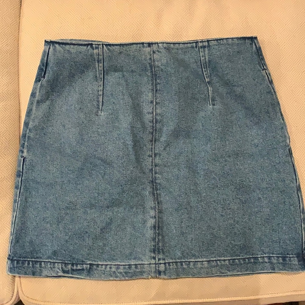 Top shop denim skirt